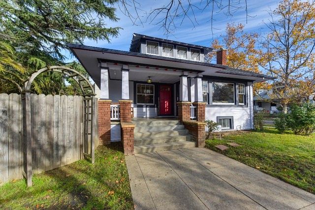 2nd image of 2239 Marshall Way