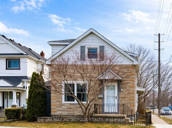 159 York St, Saint Catharines, ON L2R 6E9