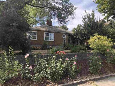 805 NW State St, Pullman, WA, 99163