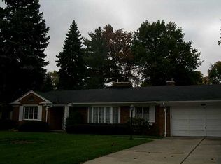 2322 W Country Club Pkwy, Toledo, OH 43614