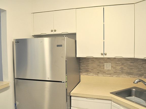 3rd image of 135-08 82nd Ave #603