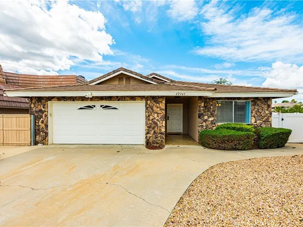 22745 Water View Dr, Canyon Lake, CA 92587