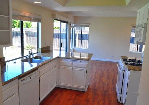 2nd image of 9909 Las Cruces St