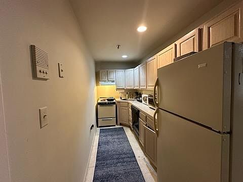 1st image of 239 Orchard St APT 2F