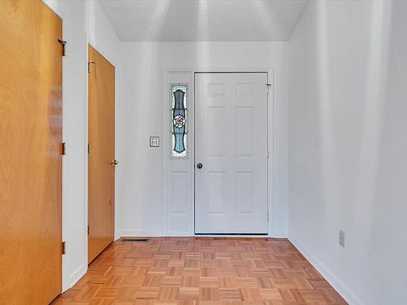 4th image of 110 Cove Hills Dr