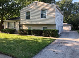 3342 Willow Ln, Markham, IL 60428