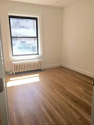 Rented by Town Residential | media 9