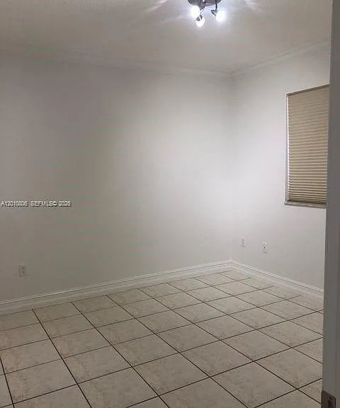 9910 SW 23rd St — Photo 21