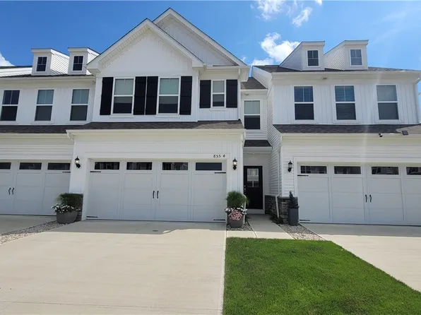 855-4 Dipper Ln, Aurora, OH 44202