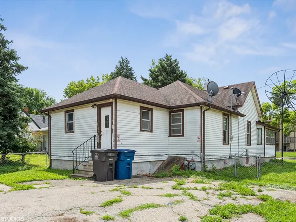 925 Laurel St, Des Moines, IA 50314