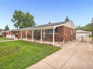 6335 Delores Blvd, Brookpark, OH