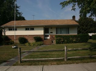 841 Nightingale Rd, West Hempstead, NY 11552