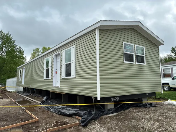 33 Honeysuckle Ln #H33, Belton, MO 64012