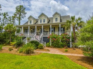 358 Commonwealth Rd, Mount Pleasant, SC 29466