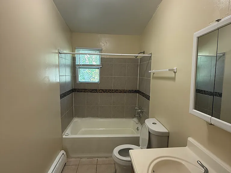 249 Munson St #2 — Photo 17