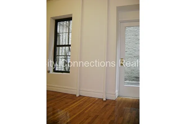 Rented by City Connections Realty | media 41