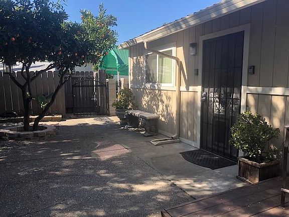 2nd image of 16040 Mateo St