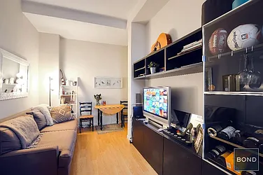 Rented by Bond New York