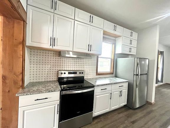 5th image of 613 W King Ave