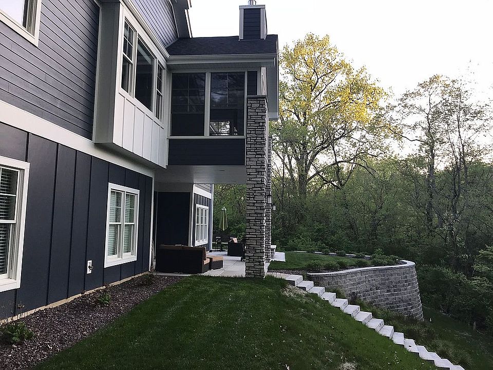 2nd image of 912 Schilling Dr #3