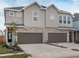 4042 Champlain Way, Iowa Colony, TX 77583