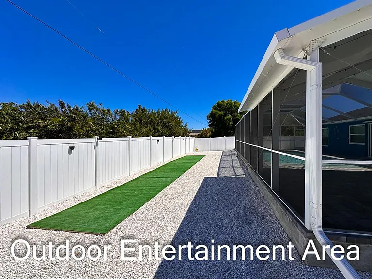 13280 Foresman Blvd — Photo 12