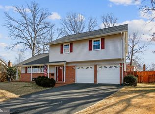 6005 Filbert Ct, Springfield, VA 22152