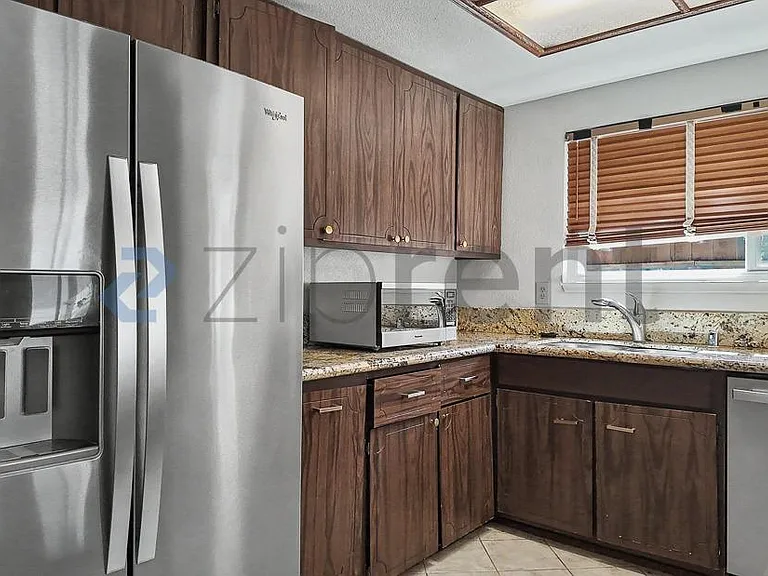 9517 Helio Dr #9517 — Photo 12