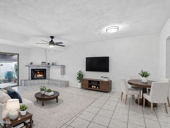 4th image of 1138 E KALER Drive
