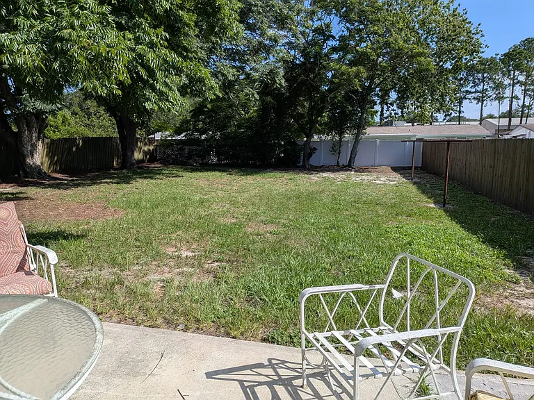 5547 Mallow St — Photo 22