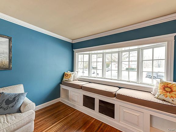 5th image of 4 Hollyberry Road