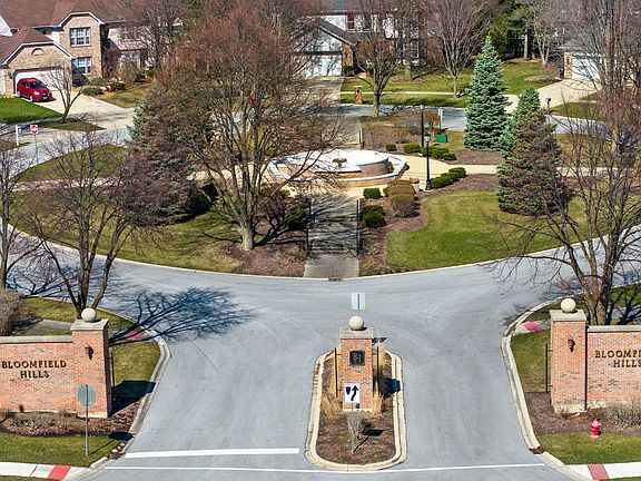 2nd image of 342 Orchard Ln