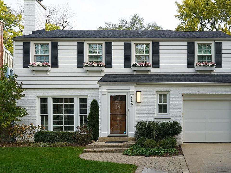 1st image of 2400 Greenwood Ave