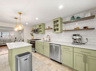 20-22 Popes Hill St #A, Dorchester, MA 02122