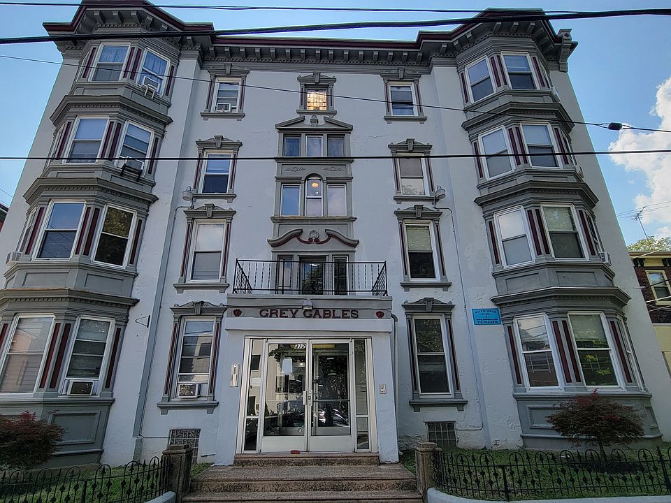 312 N 33rd St. Philadelphia PA