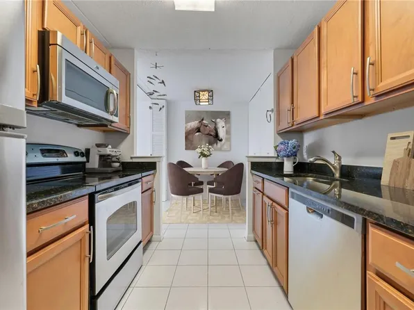 100 High Point Drive #702, Hartsdale, NY 10530