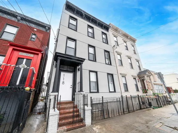 118 Van Horne St, Jersey City, NJ 07304