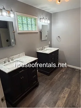 1004 Mockingbird Ln — Photo 13