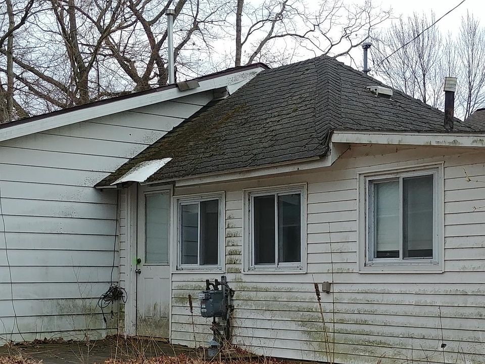 1st image of 212 Lincoln St