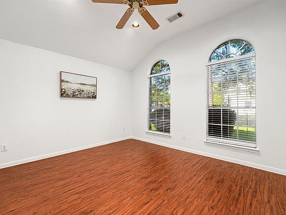 4th image of 10802 Allens Landing Drive