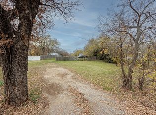 512 Mansfield Cardinal Rd, Kennedale, TX 76060