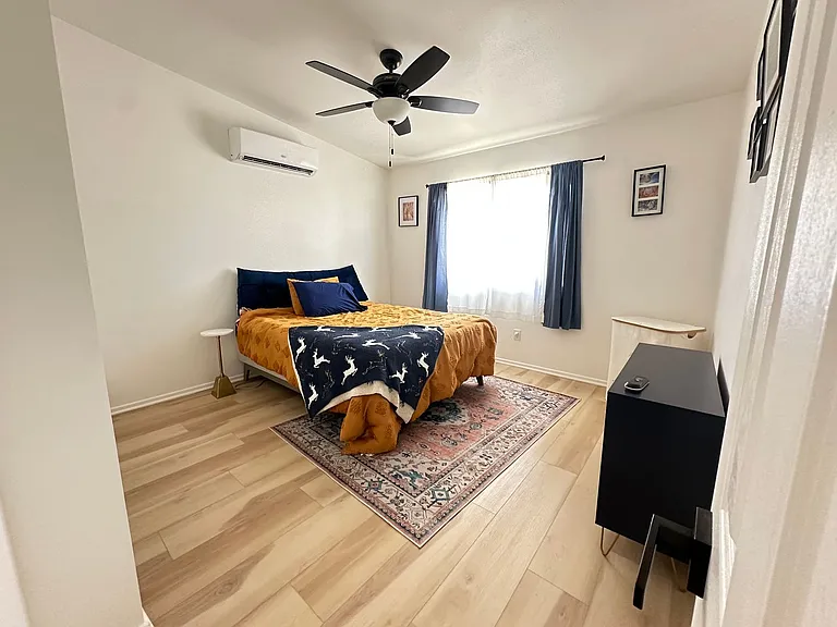 5746 Halsey Ave — Photo 9
