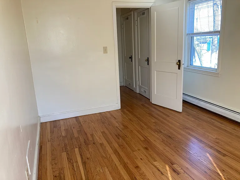 8 Quebec St #4 — Photo 9