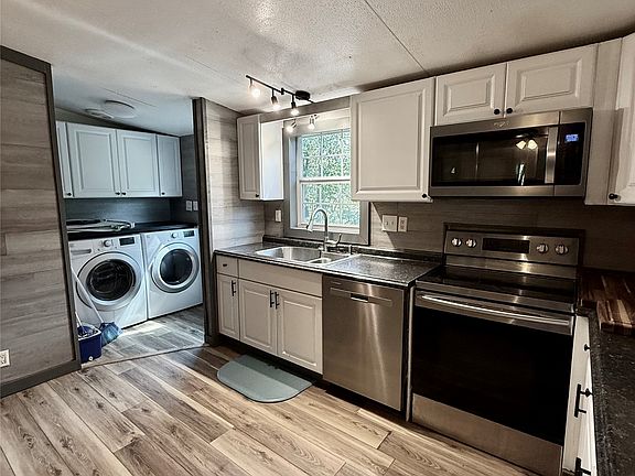 5th image of 1410 E Loop 254