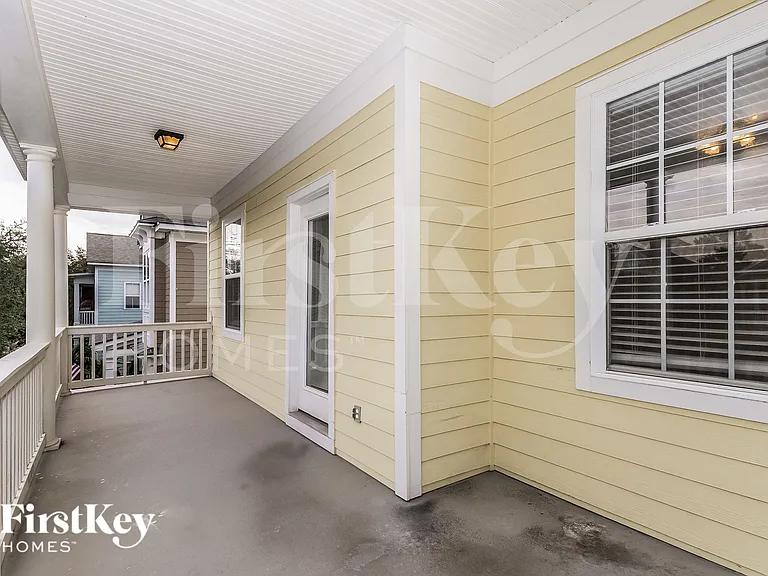 205 Barberry St — Photo 16