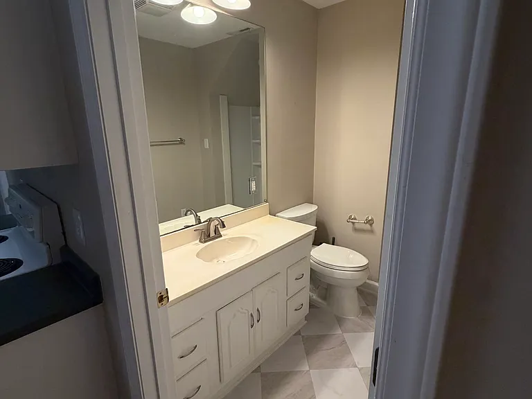 6166 Loch Laural Ln — Photo 66
