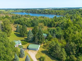 98 Bostwick Rd, Phelps, NY 14532