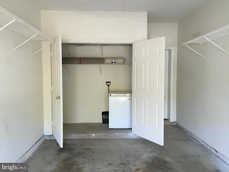 11402 Gate Hill Pl #E — Photo 16
