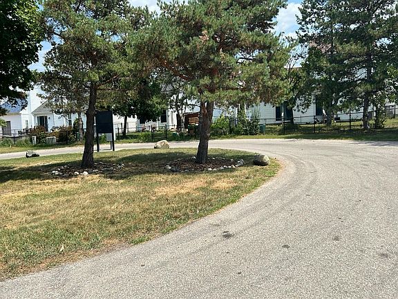 4th image of 1950 Dunn Ct