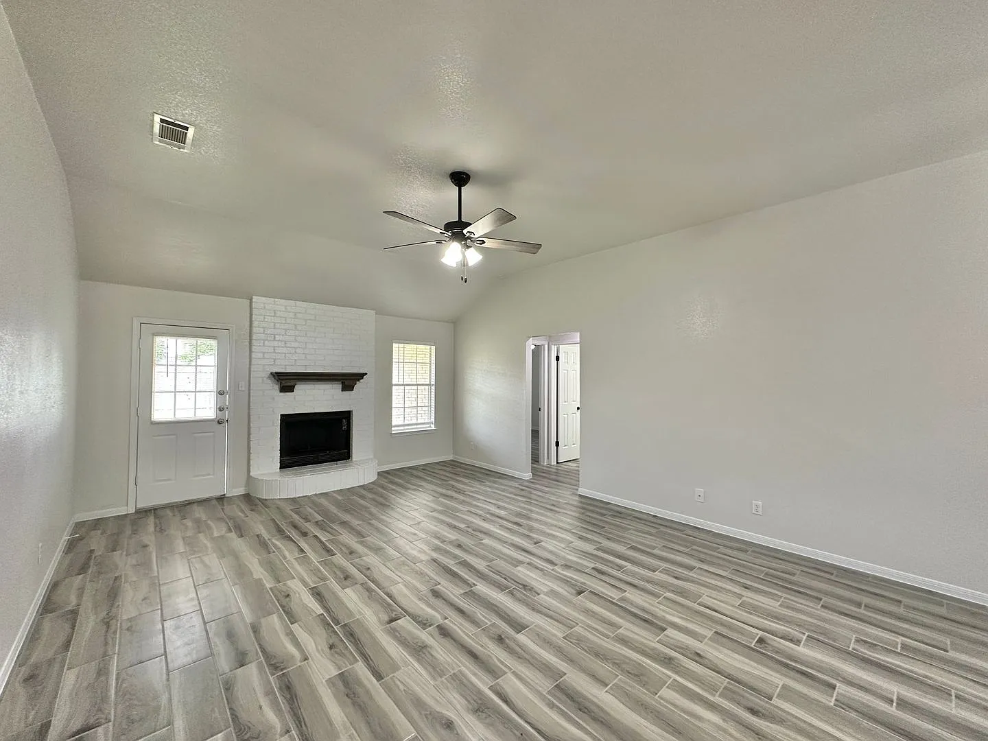 4308 Bluestem — Photo 4